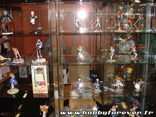 Des figurines en PVC sur le stand Good Smile Compagny Des figurines en PVC sur le stand Good Smile Compagny