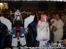 Visite du Freedom Gundam et de Lacus Clyne sur notre stand ! Visite du Freedom Gundam et de Lacus Clyne sur notre stand !
