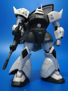 Juillet '08 - MS-14B Gelgoog Shin Matsunaga custom 1/100 par Nabeshin