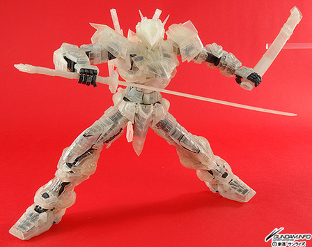 Le prochain Perfect Grade dévoilé : Gundam Astray Le prochain Perfect Grade dévoilé : Gundam Astray