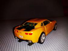 Transformers the movie 2 : Bumblebee deluxe "Human Alliance" Transformers the movie 2 : Bumblebee deluxe "Human Alliance"