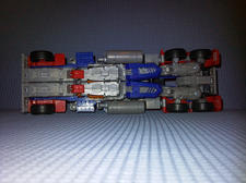 Transformers the movie 2 : Optimus prime class leader.