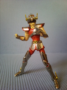 Saint Seiya Myth cloth : Seiya Pegasus première armure Saint Seiya Myth cloth : Seiya Pegasus première armure