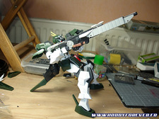 Cherudim Gundam Desert OP 1/100 - 1ère partie Cherudim Gundam Desert OP 1/100 - 1ère partie