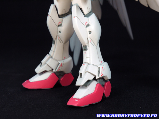 HG Wing Gundam Zero Custom 1/144 HG Wing Gundam Zero Custom 1/144