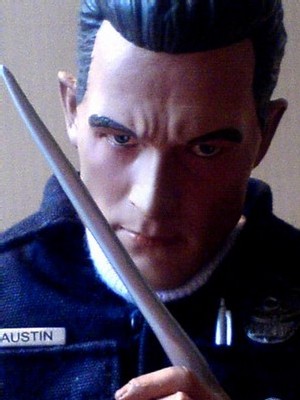 Le menaçant T-1000. Le menaçant T-1000.