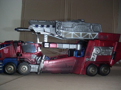 GALAXY CONVOY Optimus Prime ( custom paint) GALAXY CONVOY Optimus Prime ( custom paint)