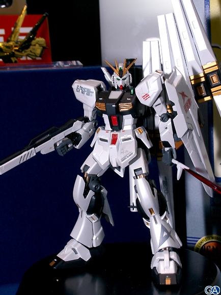 HCM-pro Nu Gundam special painted ver.
