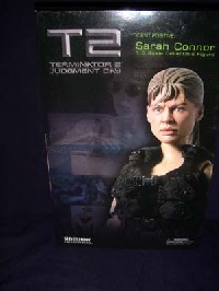SARAH CONNOR - SIDESHOW SARAH CONNOR - SIDESHOW