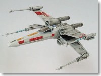 X-Wing 1/48 Fine Molds pour novembre