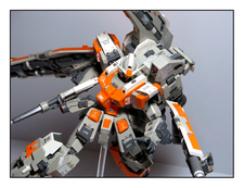 Février '08 - FA-78-1 Full Armor Gundam 1/100 par Ben-Grimm