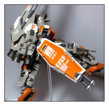 Février '08 - FA-78-1 Full Armor Gundam 1/100 par Ben-Grimm