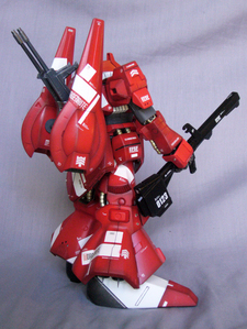 Mai '08 - MG Rick Dias custom 1/100 par Nino_One78