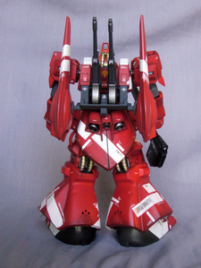 Mai '08 - MG Rick Dias custom 1/100 par Nino_One78