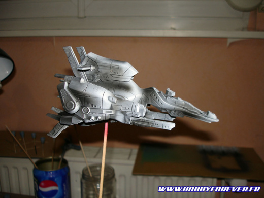 Le placement de la lumière, en provenance de l'avant du R-9A Le placement de la lumière, en provenance de l'avant du R-9A