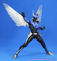 Une superbe mobilité pour des poses dynamiques Une superbe mobilité pour des poses dynamiques