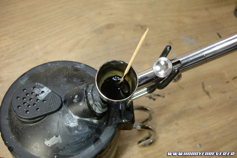 La sous-couche noire + review du Primer & Microfiller BLACK de AK Interactive La sous-couche noire + review du Primer & Microfiller BLACK de AK Interactive