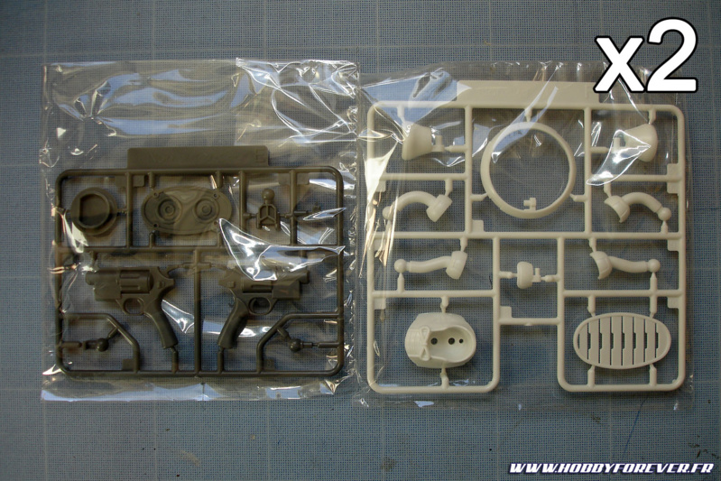 Grappes E et F, en double, avec les pistolets, des parties des pieds et les bras Grappes E et F, en double, avec les pistolets, des parties des pieds et les bras