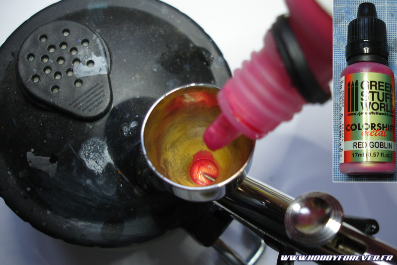 Les peintures caméléons Green Stuff World s'utilisent directement à l'aérographe sans dillution. Ici le Red Goblin. Les peintures caméléons Green Stuff World s'utilisent directement à l'aérographe sans dillution. Ici le Red Goblin.