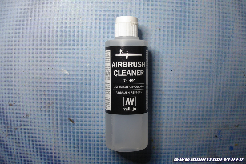Pour le nettoyage de l'aérographe, je recommande le Airbrush Cleaner de Vallejo Pour le nettoyage de l'aérographe, je recommande le Airbrush Cleaner de Vallejo