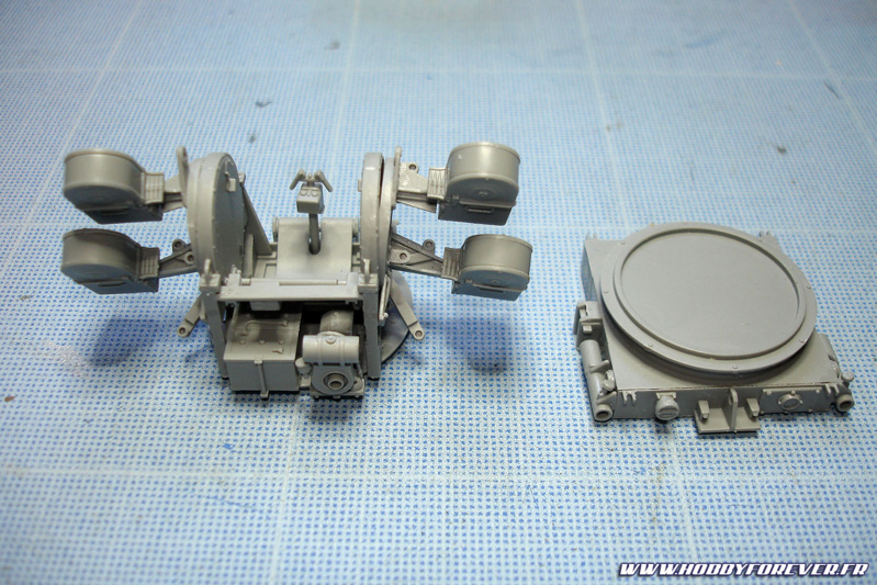 Vue arrière, avec à droite la base de la remorque Vue arrière, avec à droite la base de la remorque