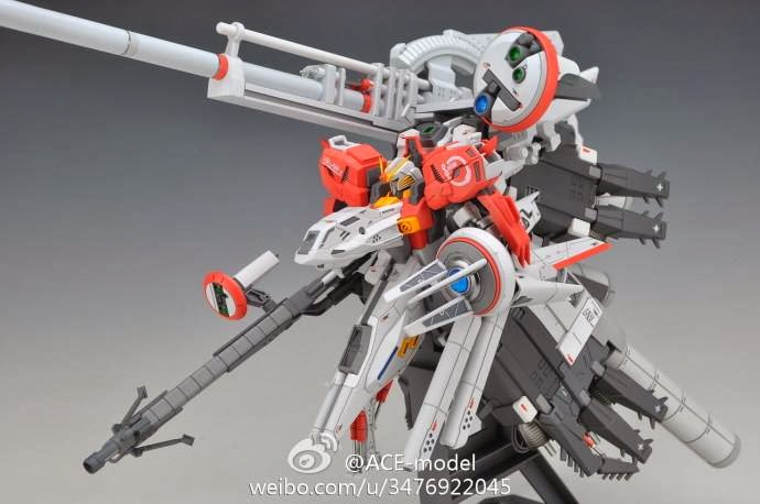 Le Deep Striker 1/144 de ACE Model