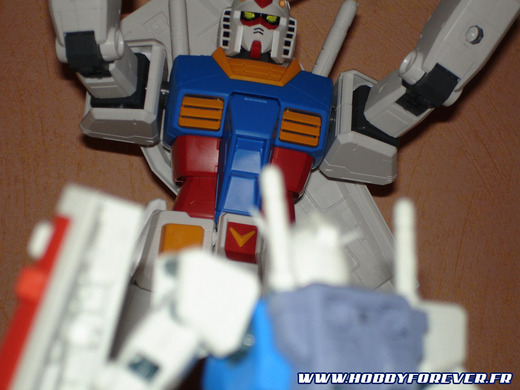 RX-78 Gundam Mega Size - le montage