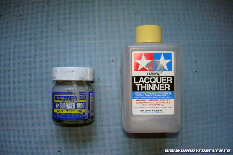 Sous-couche au Mr Surfacer 1000 et dilution au Lacquer Thinner Tamiya Sous-couche au Mr Surfacer 1000 et dilution au Lacquer Thinner Tamiya