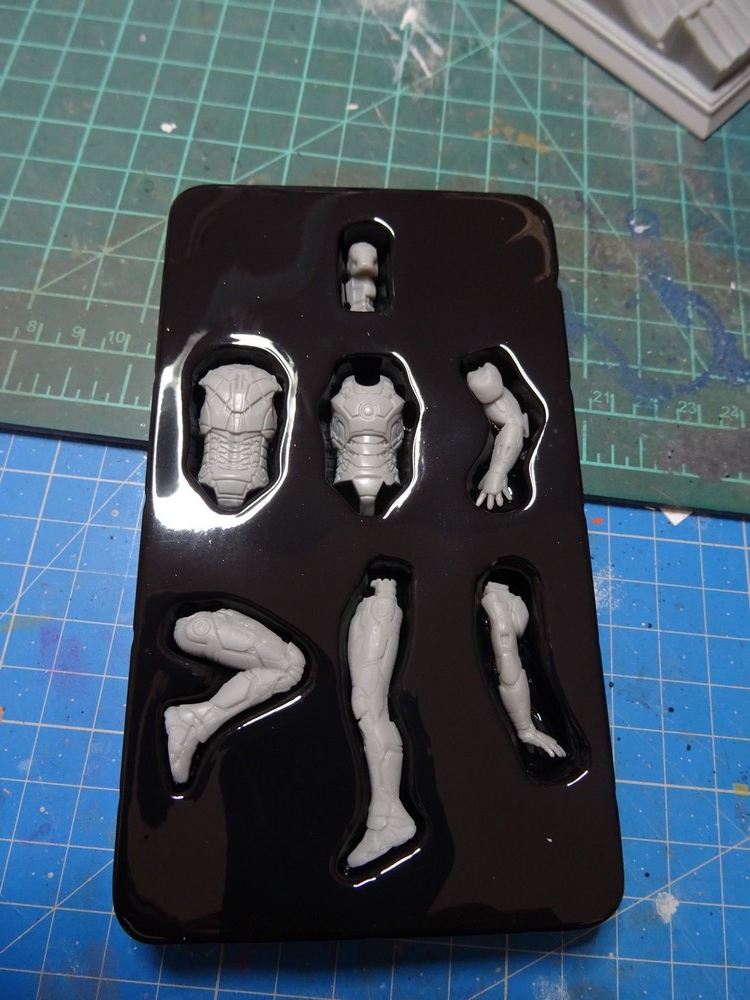 Review - Iron Man Model Kit par Dragon Models  Review - Iron Man Model Kit par Dragon Models