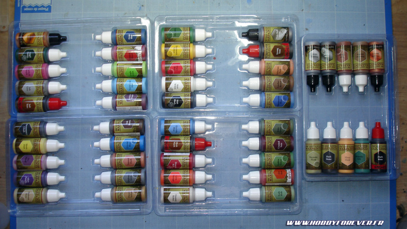 Avec 50 pots de peinture, il y a de quoi faire ! Avec 50 pots de peinture, il y a de quoi faire !