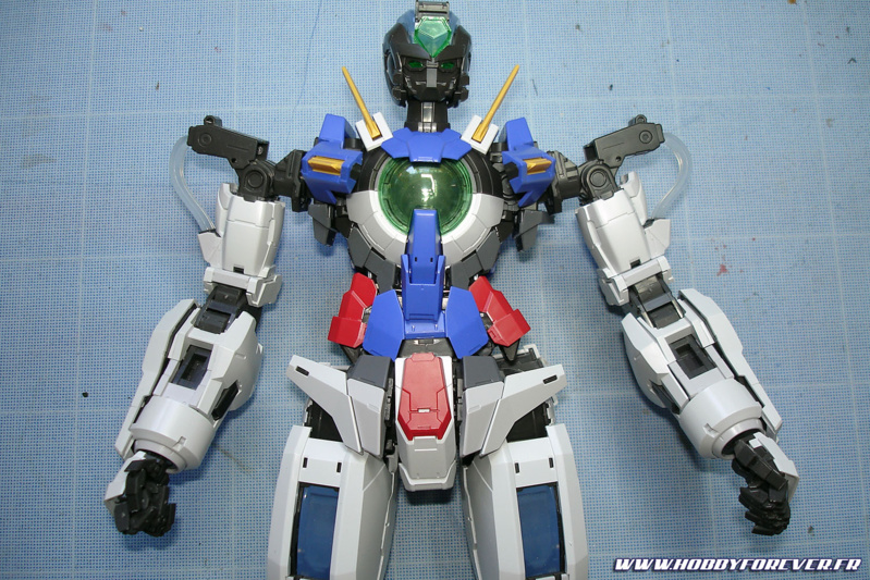 Montage - Perfect Grade Gundam Exia 1/60 Montage - Perfect Grade Gundam Exia 1/60