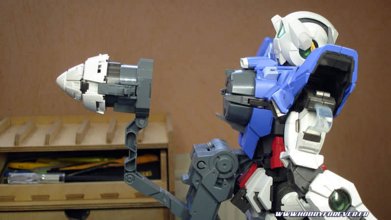 Montage - Perfect Grade Gundam Exia 1/60 Montage - Perfect Grade Gundam Exia 1/60