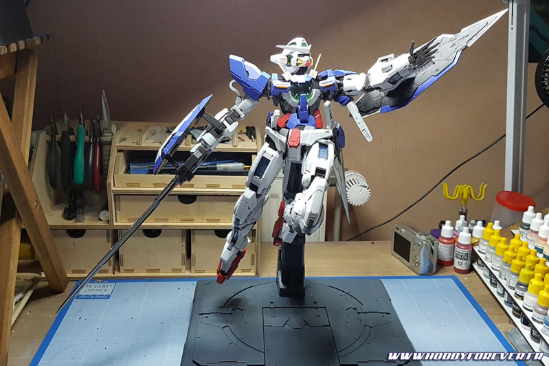 Montage - Perfect Grade Gundam Exia 1/60 Montage - Perfect Grade Gundam Exia 1/60