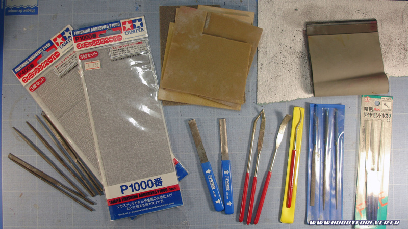 Dans l'atelier du maquettiste - 2. les outils de ponçage Dans l'atelier du maquettiste - 2. les outils de ponçage
