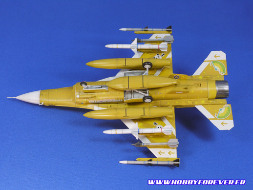 F-16CJ Fighting Falcon "Idol Master" 1/72 F-16CJ Fighting Falcon "Idol Master" 1/72