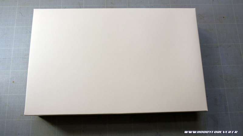 Unboxing - PG Millennium Falcon 1/72 Bandai / Revell Unboxing - PG Millennium Falcon 1/72 Bandai / Revell