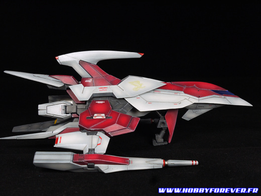 Vue de profil, train sorti Vue de profil, train sorti