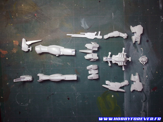 GN-XXX Gundam Rasiel 1/144 - 1ère partie GN-XXX Gundam Rasiel 1/144 - 1ère partie