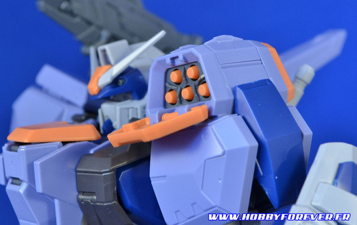 MG GAT-X102 Duel Gundam Assault Shroud - Review MG GAT-X102 Duel Gundam Assault Shroud - Review