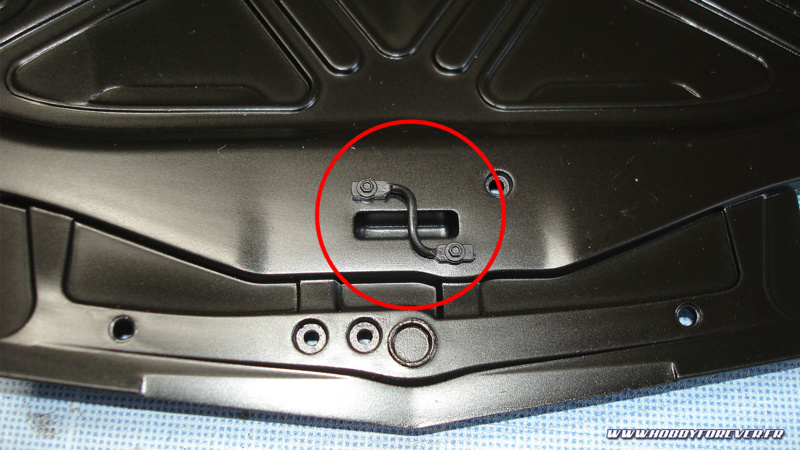 Découverte des fascicules 1 à 5 de KITT, la voiture de K2000, au 1/8 par Altaya Découverte des fascicules 1 à 5 de KITT, la voiture de K2000, au 1/8 par Altaya