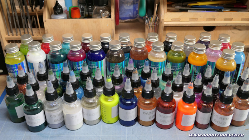 Les peintures solvantées pour aérographe Graphic et Sparkle de StardustColors Les peintures solvantées pour aérographe Graphic et Sparkle de StardustColors