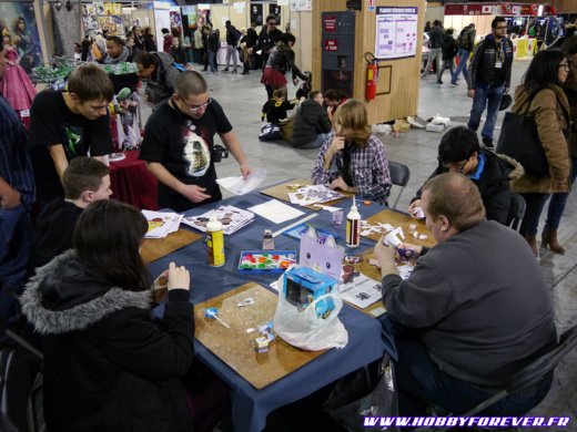 Les initiations au papercraft, toujours une réussite ! Les initiations au papercraft, toujours une réussite !