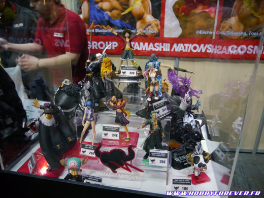 Le stand Tamashii Nation de Bandai était vraiment petit. Ici quelques-unes des figurines exposées.