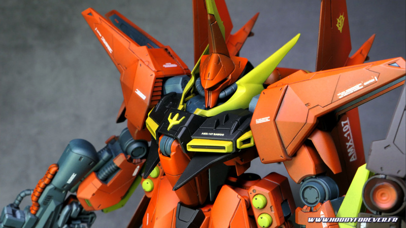 RE/100 AMX-107 Bawoo - Technique "black & white" pour Gunpla RE/100 AMX-107 Bawoo - Technique "black & white" pour Gunpla