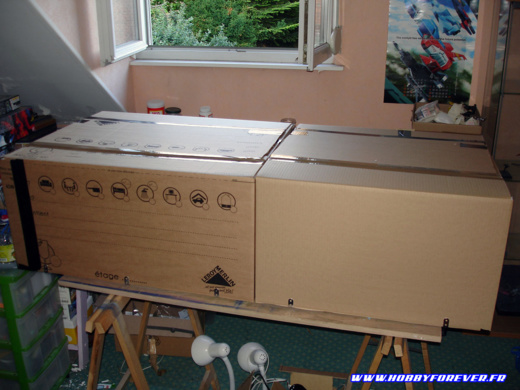 Le diorama prét pour le voyage vers la Japan Expo ! Le diorama prét pour le voyage vers la Japan Expo !