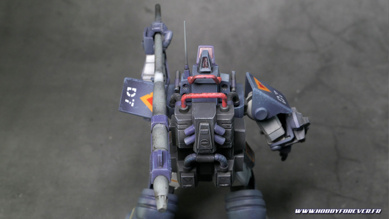 La caméra de la tête est composée d'une pièce transparente traversante La caméra de la tête est composée d'une pièce transparente traversante