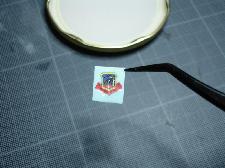 Attraper le décal à la pince Attraper le décal à la pince