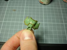 Tutoriel "No Paint" 1 - Améliorer facilement une maquette Gundam sortie de boite Tutoriel "No Paint" 1 - Améliorer facilement une maquette Gundam sortie de boite