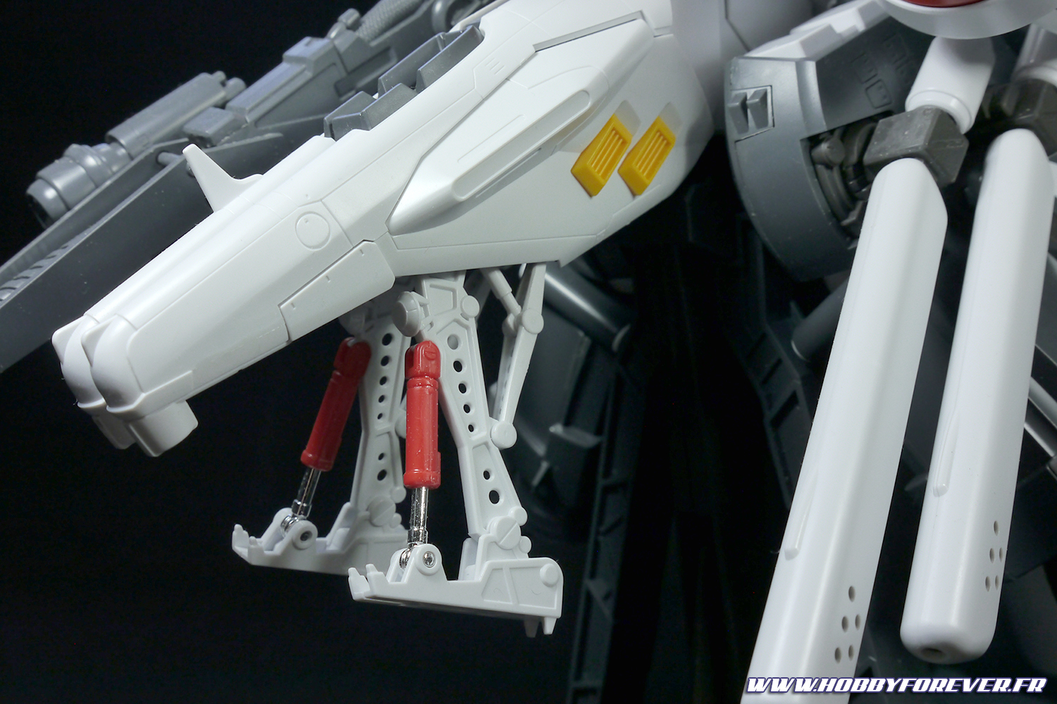 Review - MG Plan303E Deep Striker de Bandai