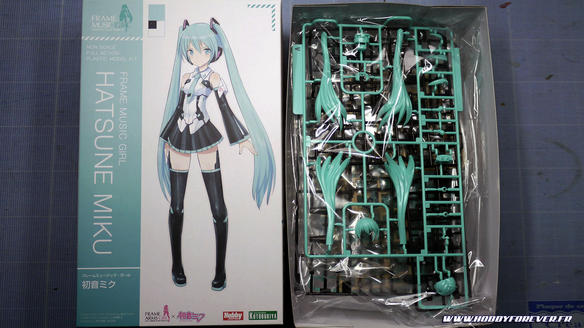 Unboxing - Frame Music Girl Hatsune Miku par Kotobukiya